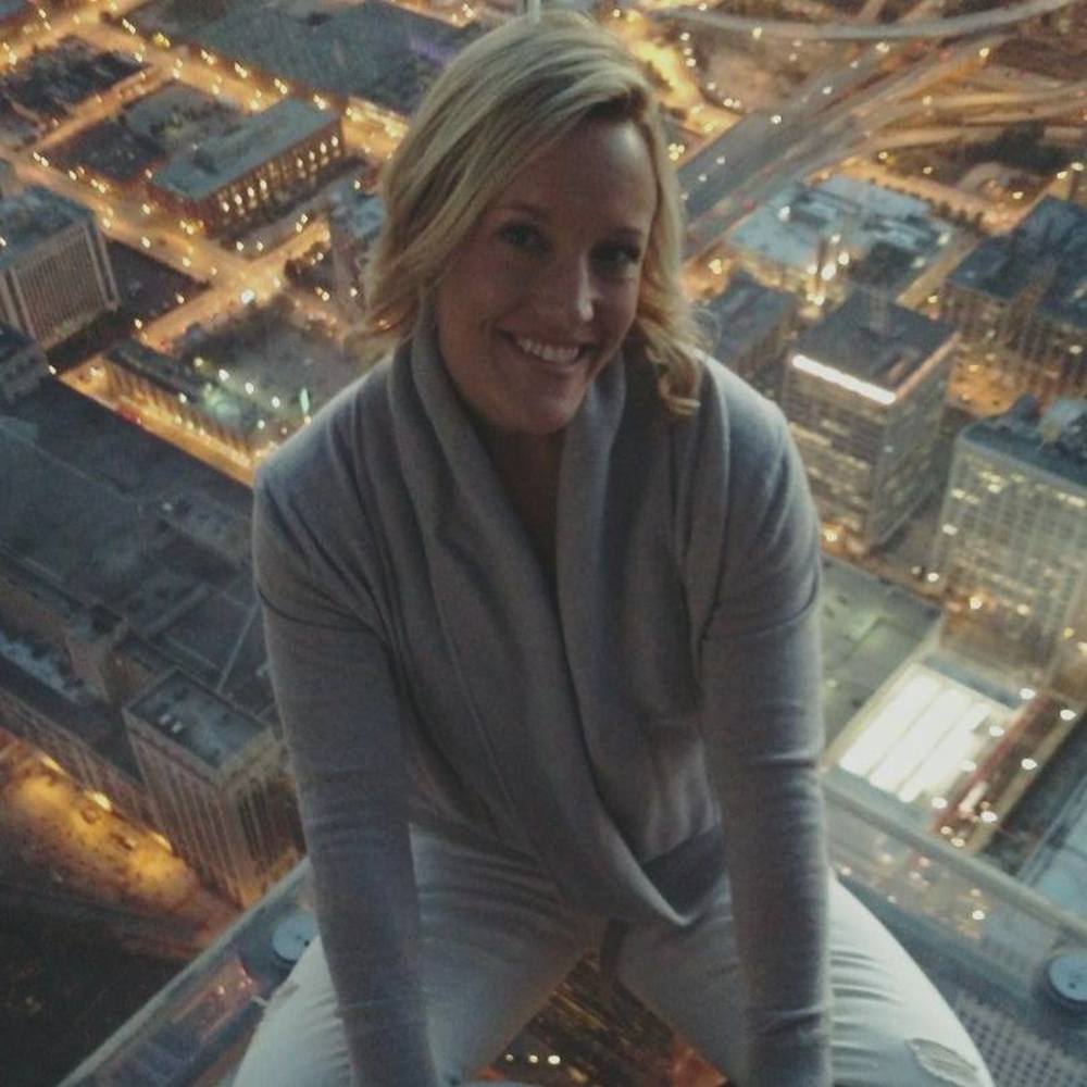 Meet your Posher, Crissi